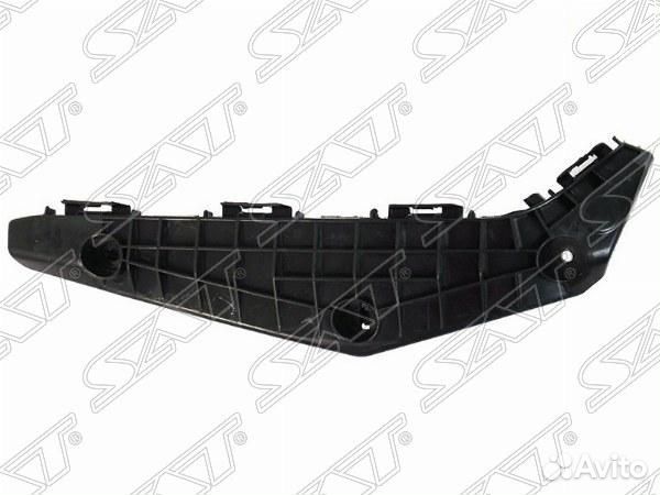 Крепление бампера toyota highlander 10-13 RH