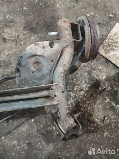 Балка задняя Renault Logan седан 1.4 K7JA710 2006