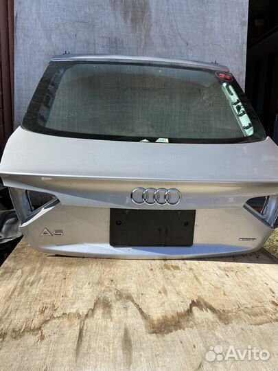 Крышка багажника Audi A5 8T