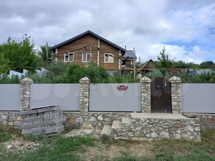 Дом 111,7 м² на участке 6 сот.