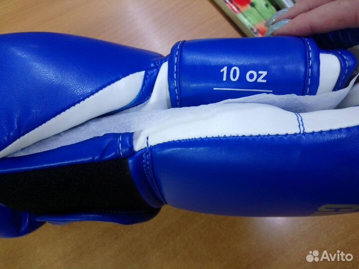 Перчатки боксерские clinch fight 2.0 сине-белые