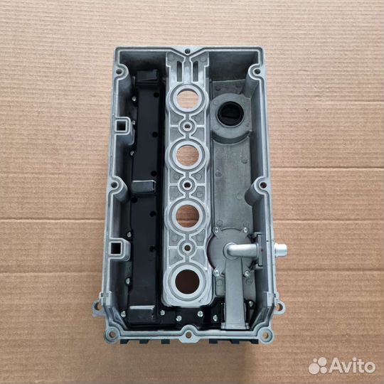 Крышка клапанная Круз, Авео, Орландо Шевролет