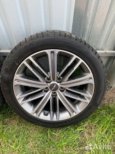 Колеса на Genesis G80 Bridgestone 245/45 R18