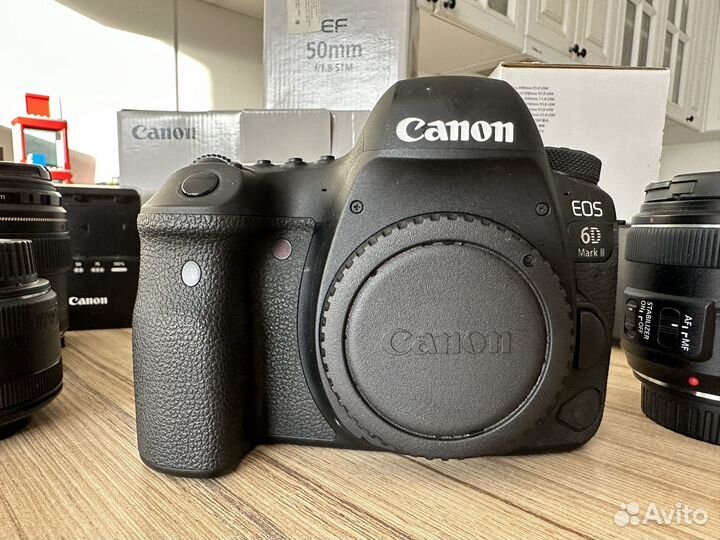 Зеркальный фотоаппарат canon 6d mark II