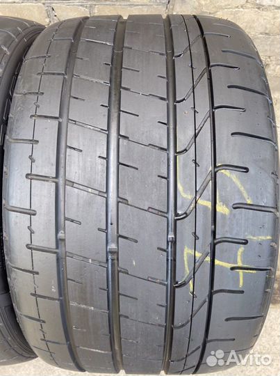 Pirelli P Zero Corsa Asimmetrico 2 305/30 R19