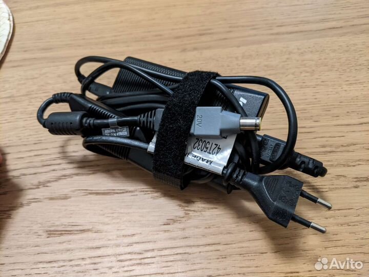 Lenovo зарядное устройство компактное