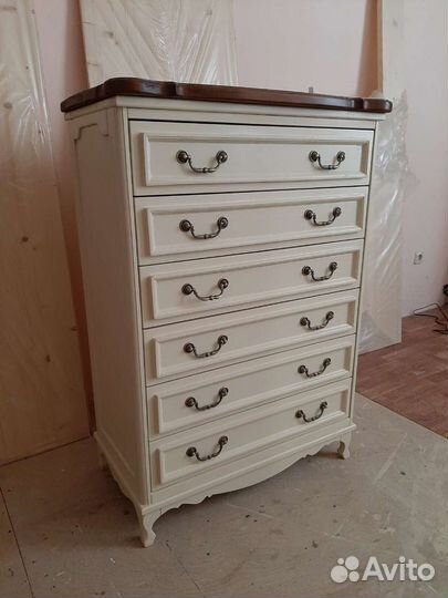 Комод из массива дерева