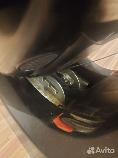 Авто кресло chicco 8-18 кг