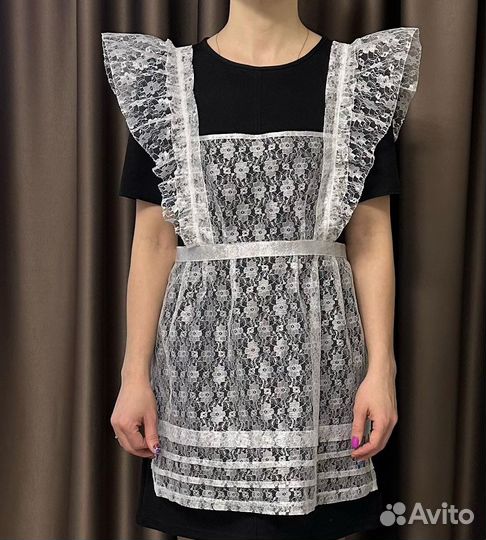 Белый школьный фартук