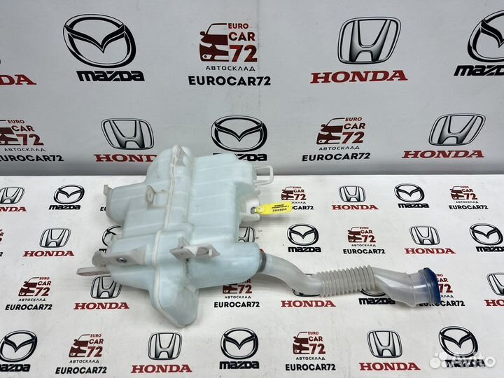 Бачок омывателя Mazda 3 BM(BN) 2013-2019