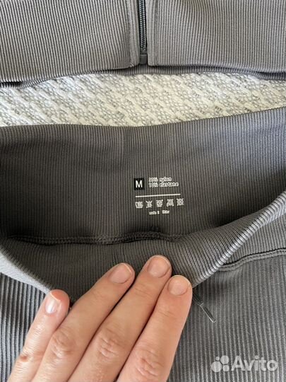 Костюм для фитнеса