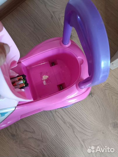 Детская машинка толокар каталка