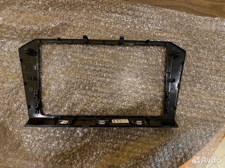 Рамка для магнитолы MQB оригинал