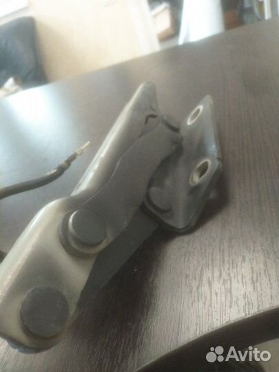 Петля багажника Bmw 525I E60 N52B25AF 2006