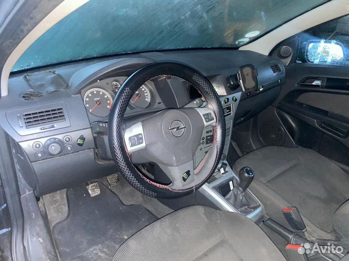 Разбор Авторазбор Opel Astra H 3D