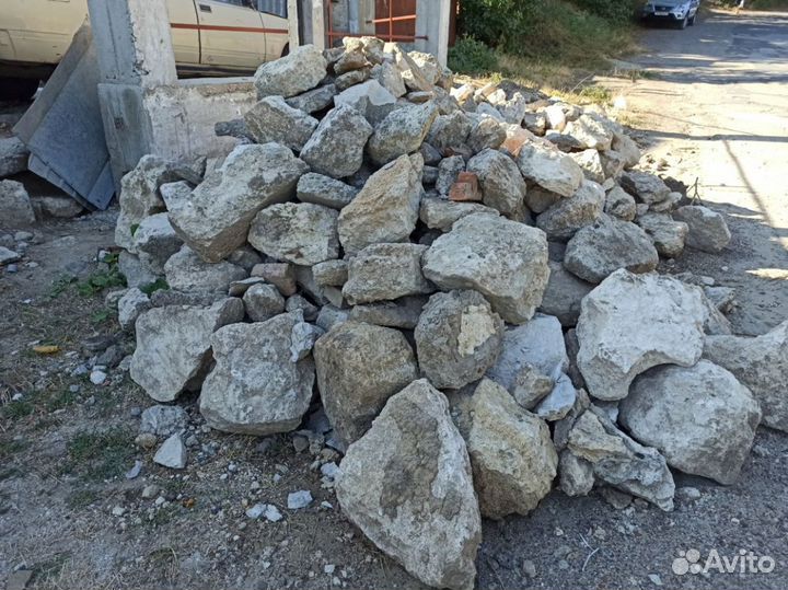 Бутовый крупный камень доставка о 5м3