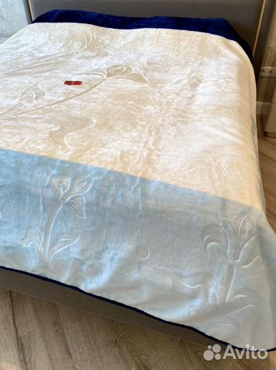 Новые теплые пледы