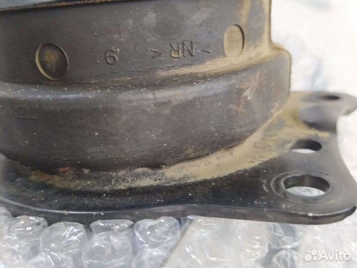 Подушка двигателя поло, рапид, гетц