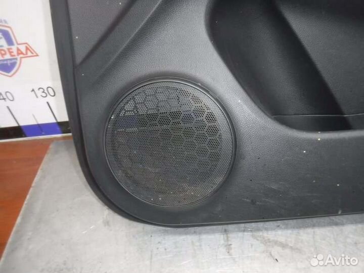 Обшивка двери передняя правая Chevrolet Cruze