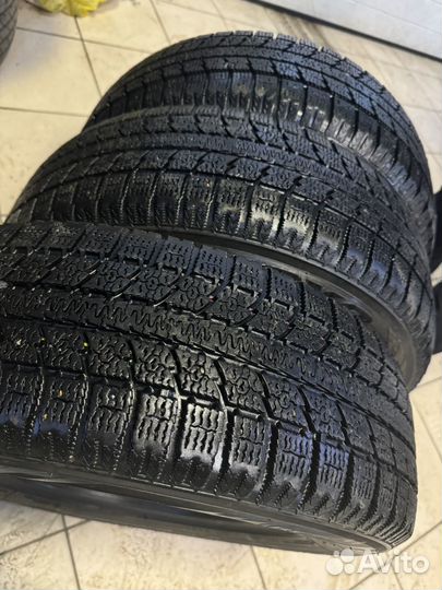 Toyo Observe GSi-5 175/70 R14