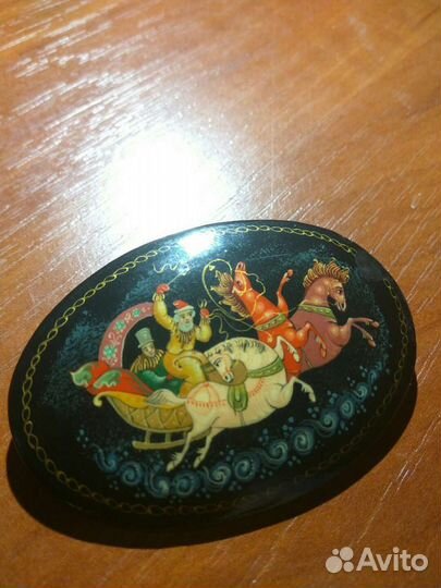 Брошь палех