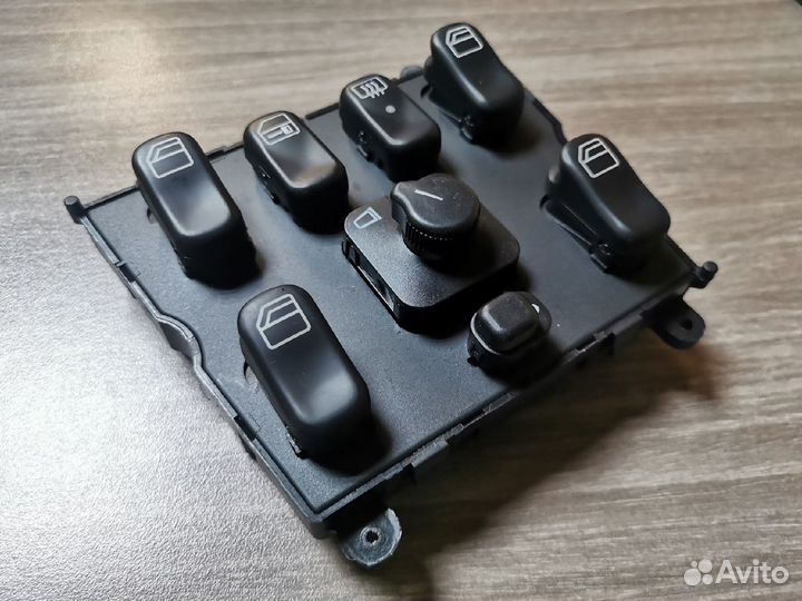 Блок стеклоподъемников W163, ML320 ML500 новый