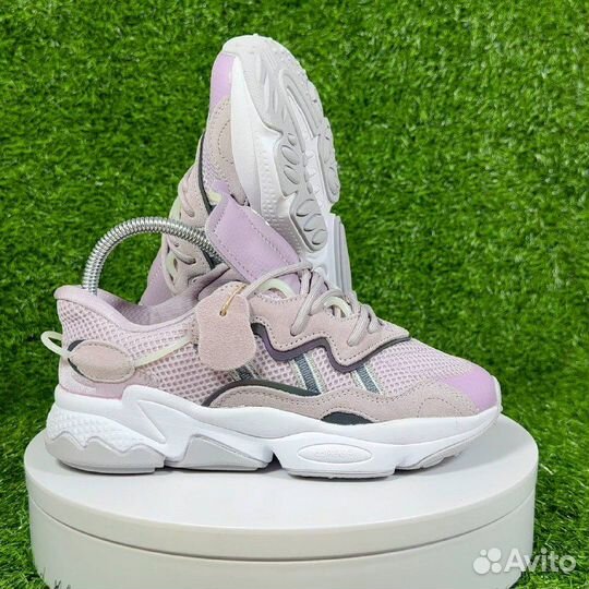 Кроссовки Adidas Ozweego