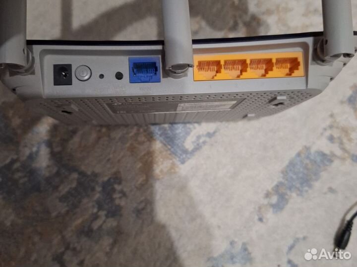 Роутер tp link. Модель: Archer C20 AC750 дву