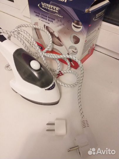 Практически новый Паровой утюг дорожный