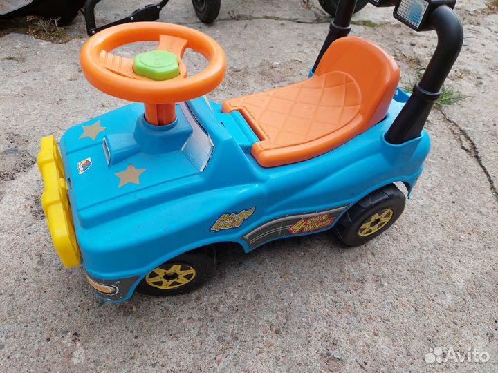 Машинка-каталка