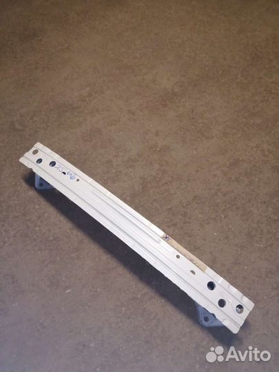 Усилитель заднего бампера Субару Форестер SK 5