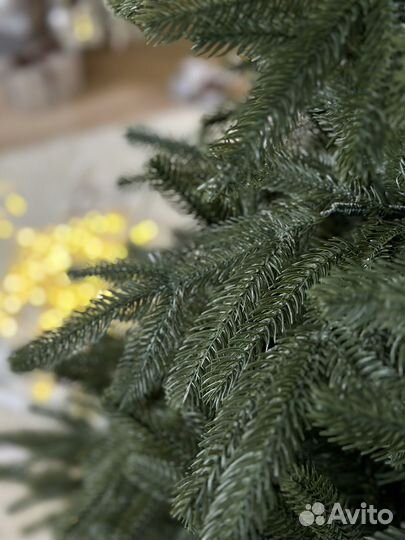 Елка искусственная