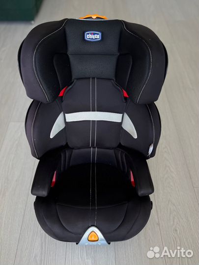 Автокресло chicco