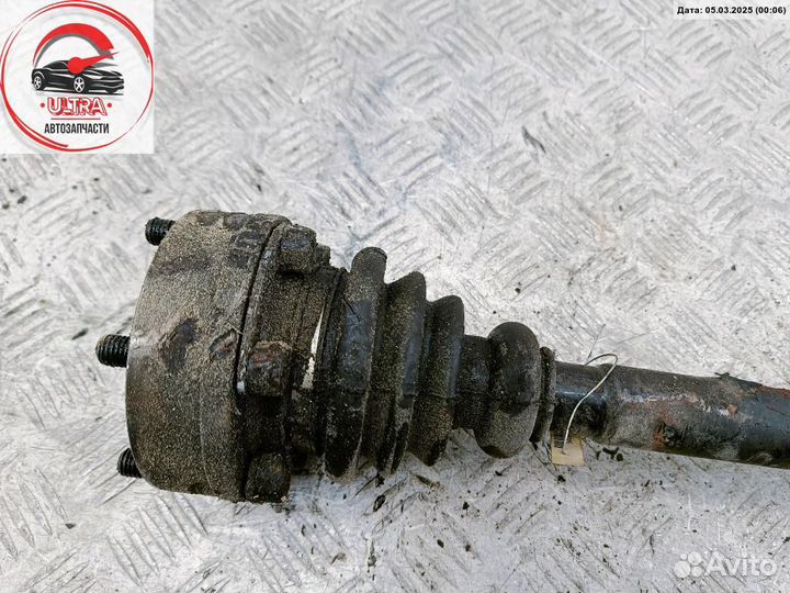 Полуось передняя правая б/у Audi 90 B3 (1986-1992)