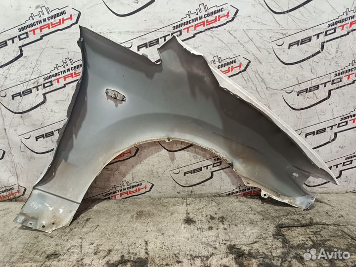 Крыло mazda premacy CP8W cpew C10052211F переднее левое белый, A3D QA4918