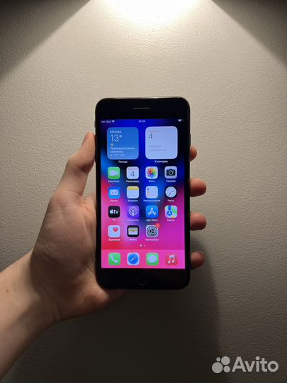 iPhone 8 Plus, 64 ГБ