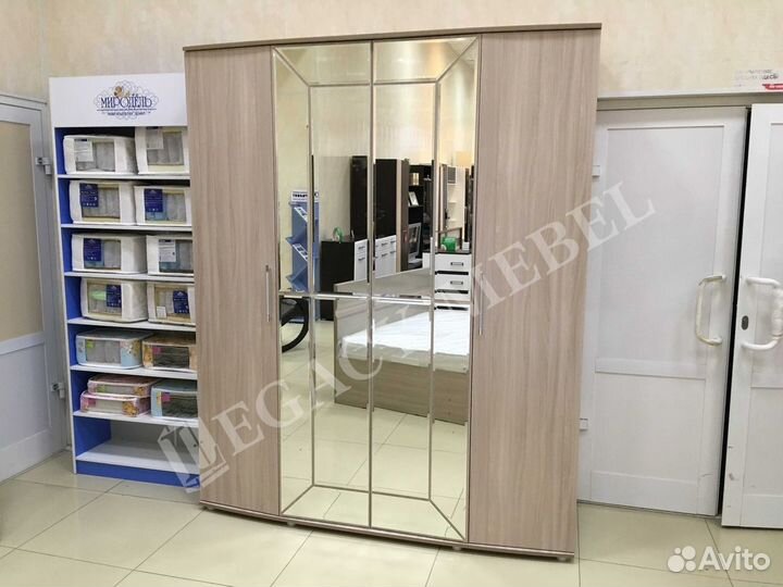 Шкаф для одежды 