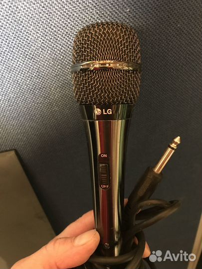 Микрофон Lg