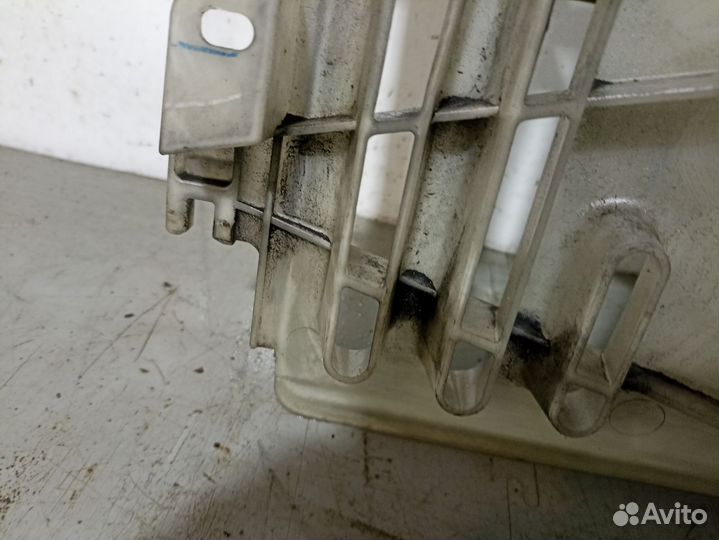 Вентилятор радиатора Toyota Avensis 2 2003-2008