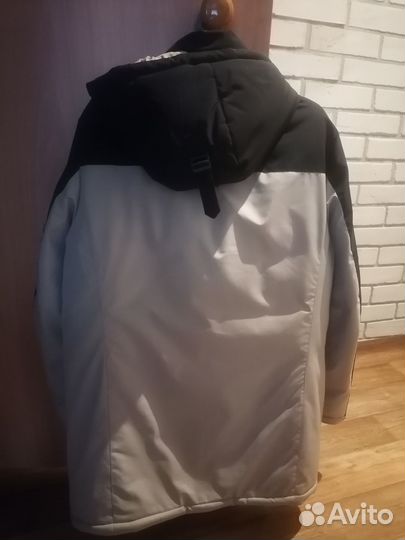 Продам тёплую куртку