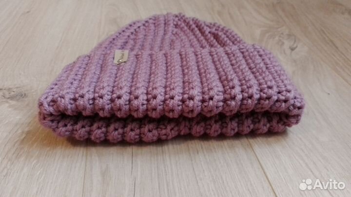 Шапка женская вязаная ручная работа