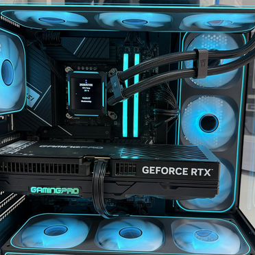 Игровой новый пк i7-14700KF/rtx 5070/озу-32Gb