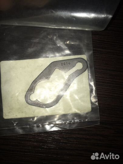 Фиксатор топливной форсунки LR032817