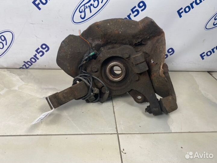 Кулак поворотный передний левый Hyundai Santa Fe