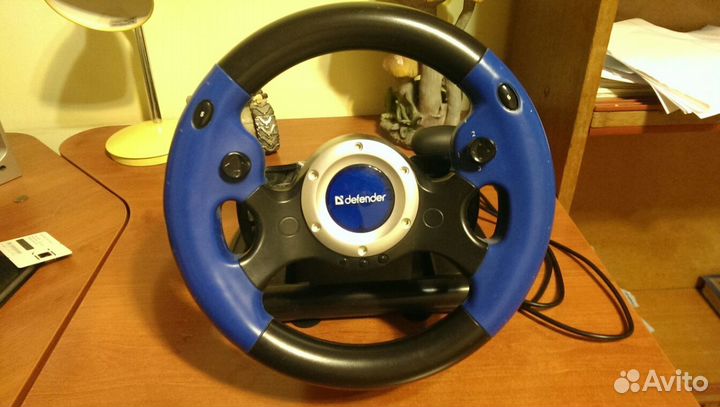 Игровой руль Defender