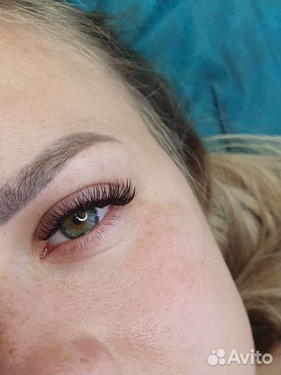 Наращивание ресниц