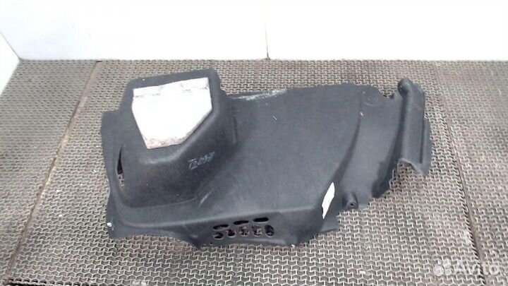 Обшивка пространства багажника Volkswagen Passat 7