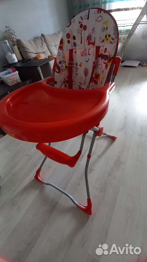 Детский стульчик для кормления
