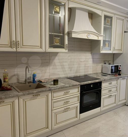 2-к. квартира, 56 м², 3/15 эт.