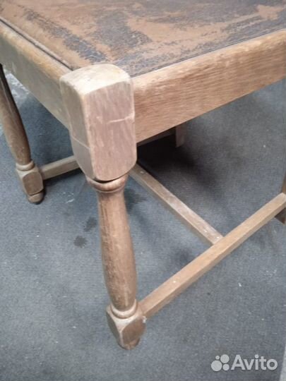 Антикварные стулья